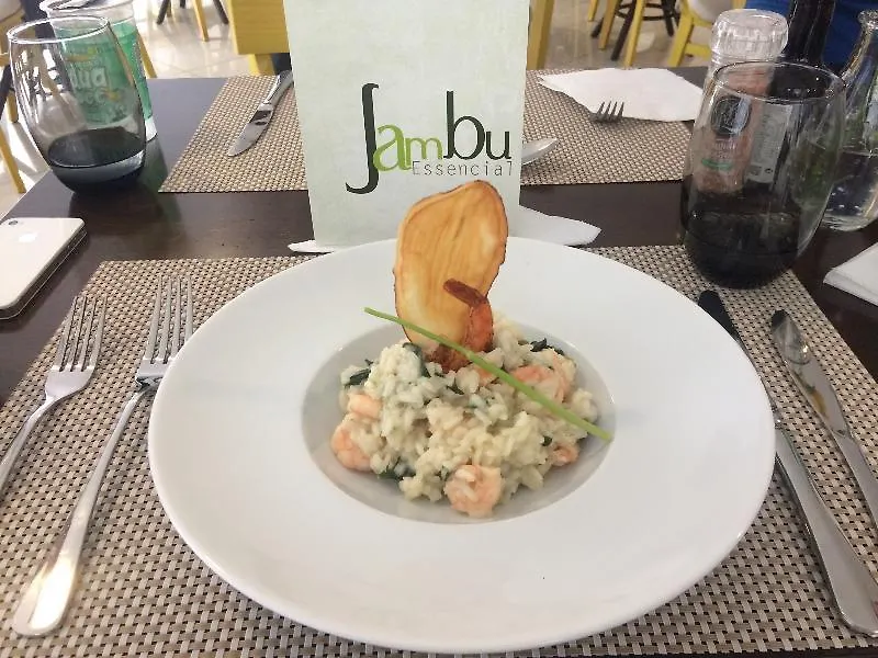 Comfort Hotel & Suites Natal 4*,  Brasile