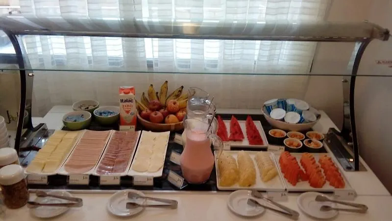 Comfort Hotel & Suites Natal 4*,